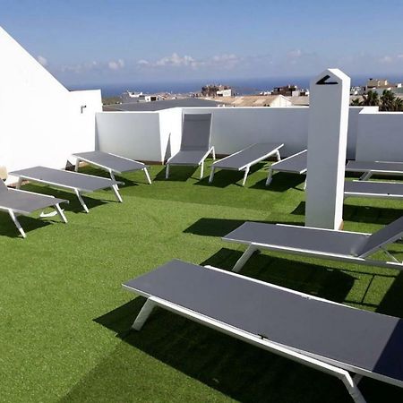Apartamentos Cerca Del Aeropuerto إيخينيو المظهر الخارجي الصورة