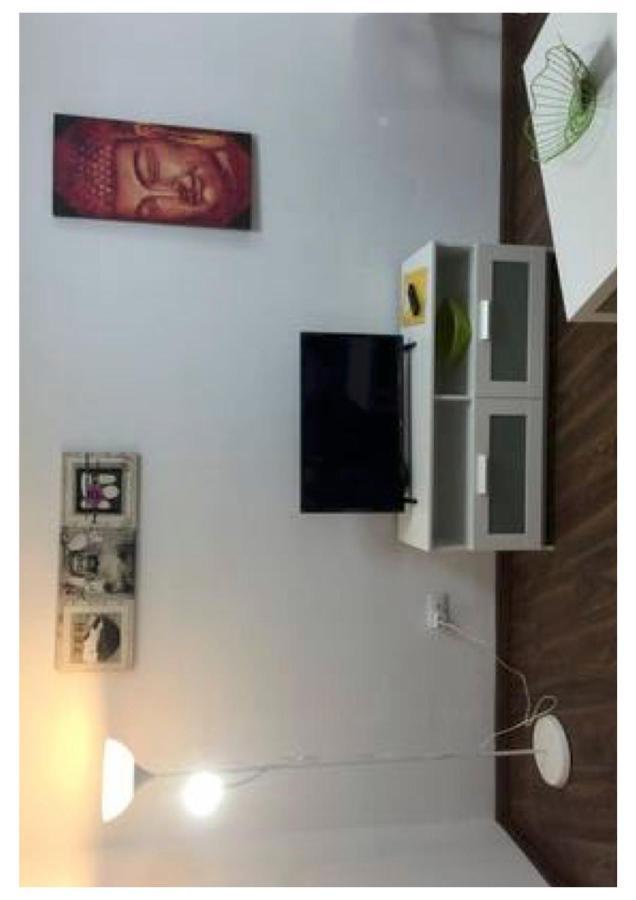Apartamentos Cerca Del Aeropuerto إيخينيو المظهر الخارجي الصورة